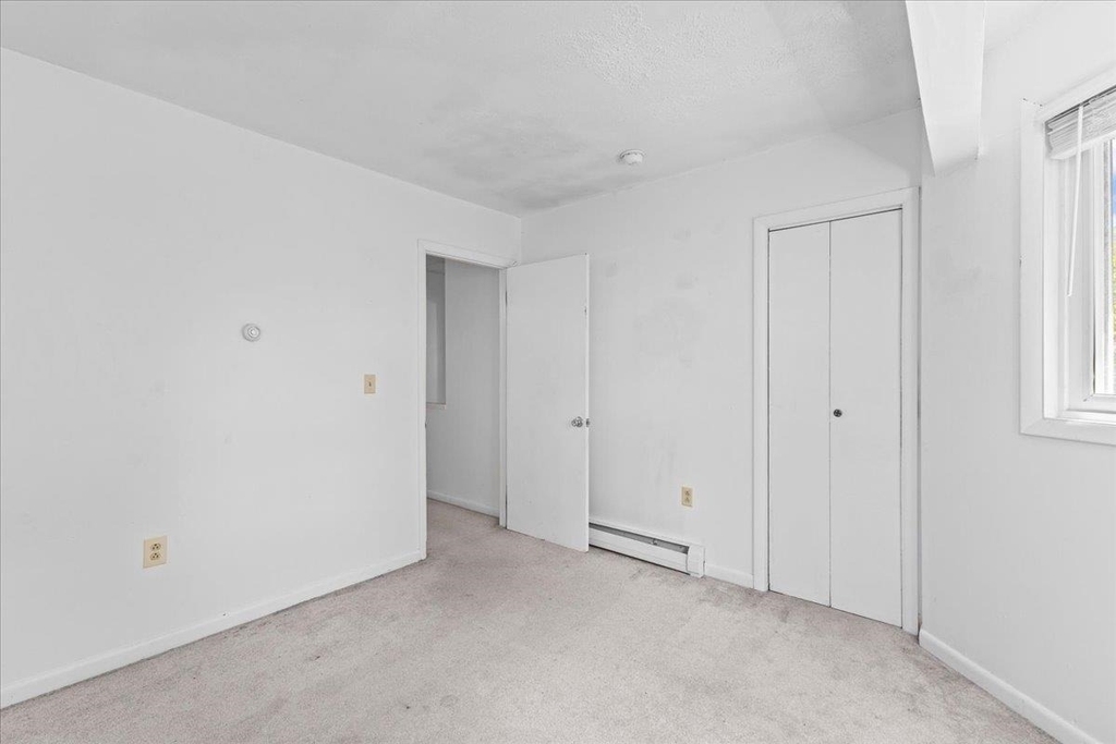 21 Hyde - Photo 18