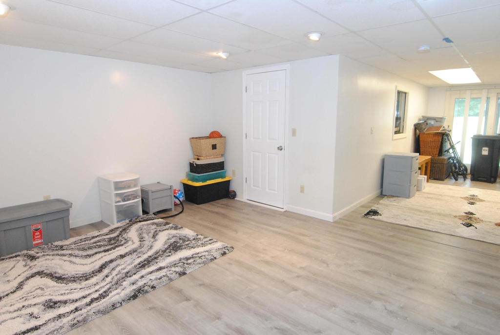 7 Meadowview - Photo 26