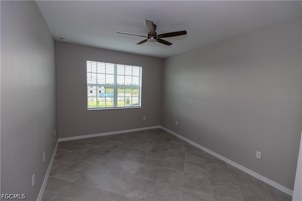 15908 Green Acres Avenue - Photo 12