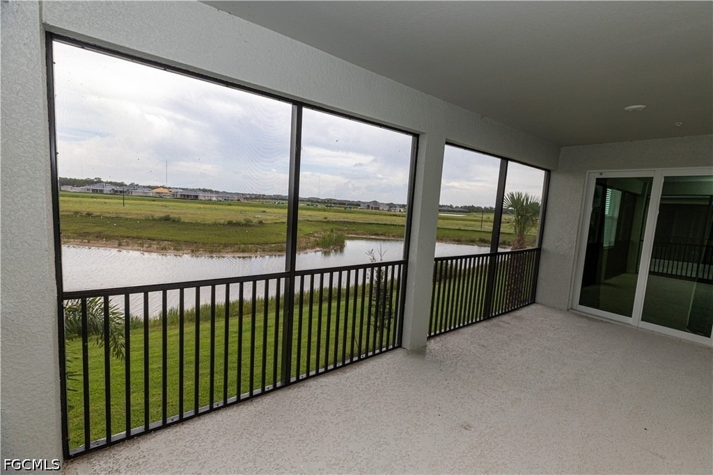 15908 Green Acres Avenue - Photo 5