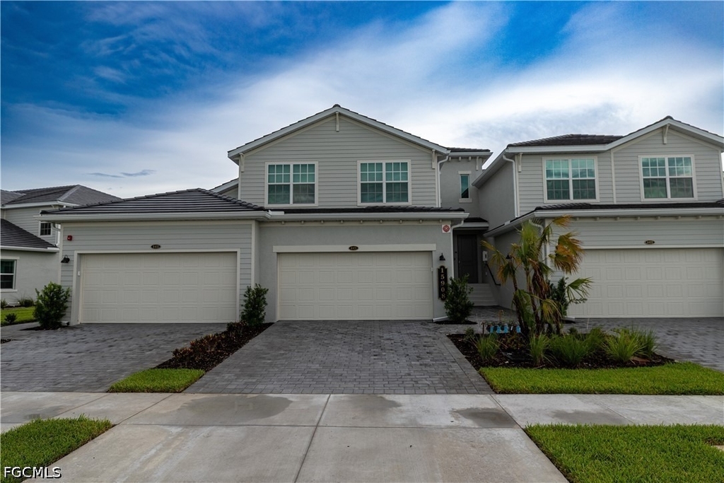 15908 Green Acres Avenue - Photo 0