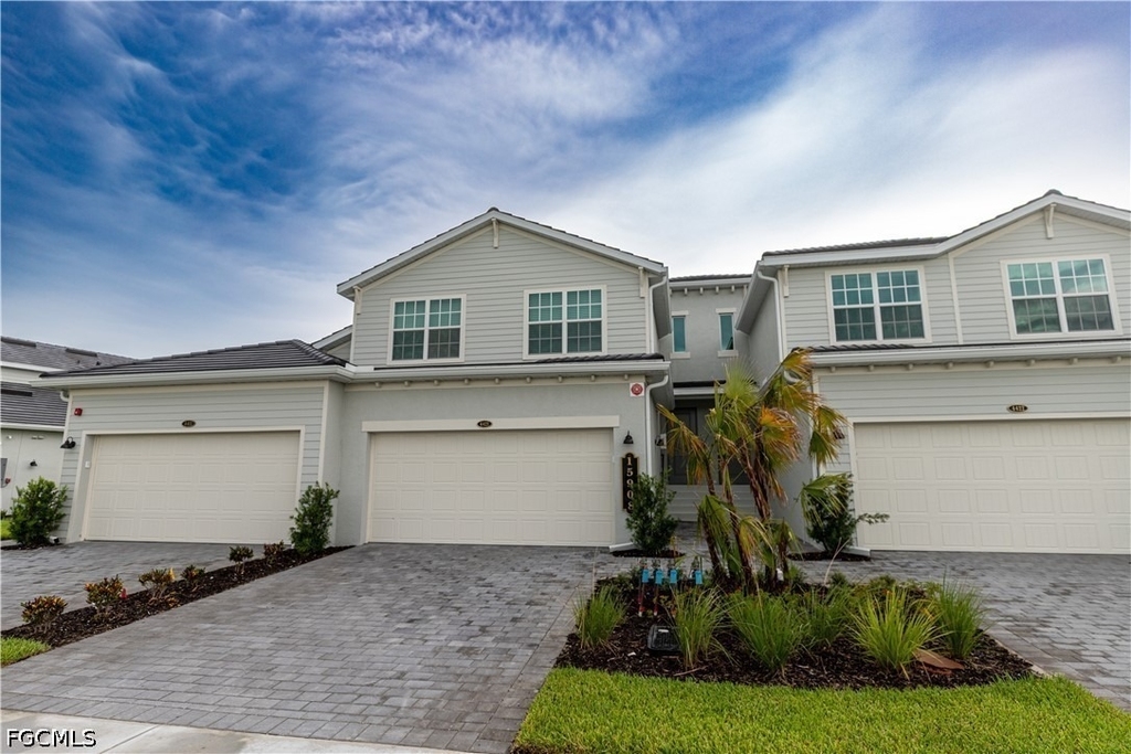 15908 Green Acres Avenue - Photo 1