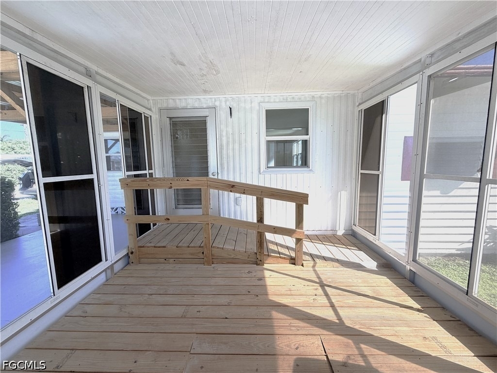 139 Gaslight Avenue - Photo 19