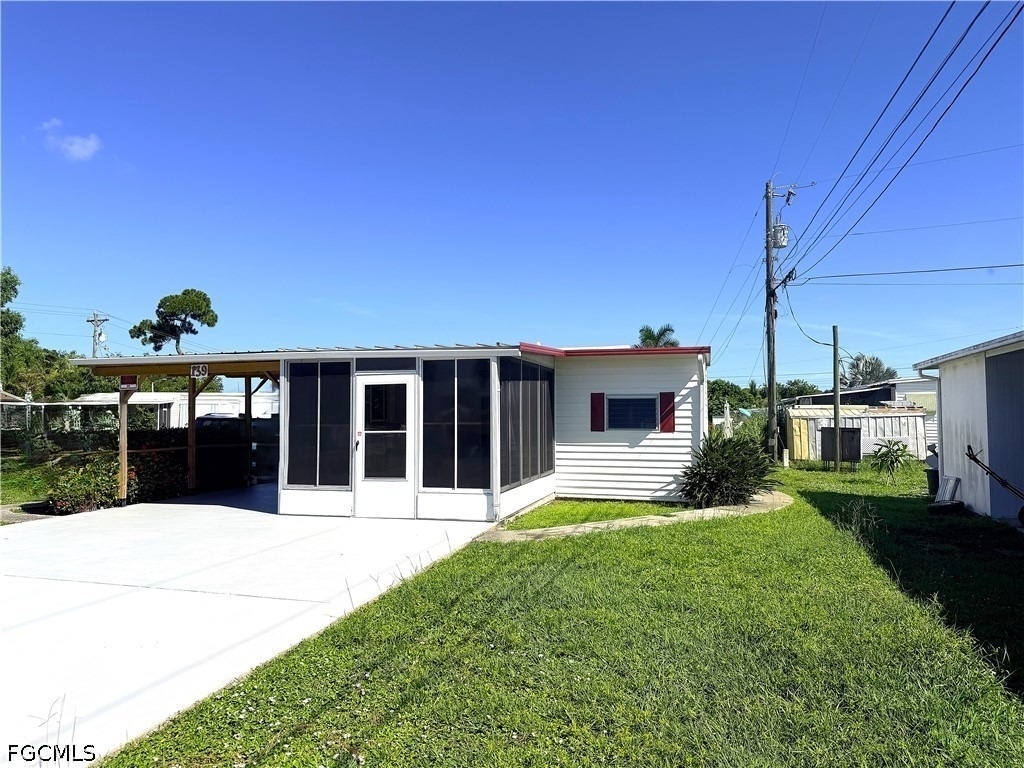 139 Gaslight Avenue - Photo 0