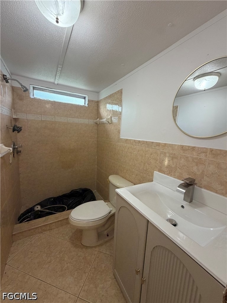 990 Riviera Avenue - Photo 4