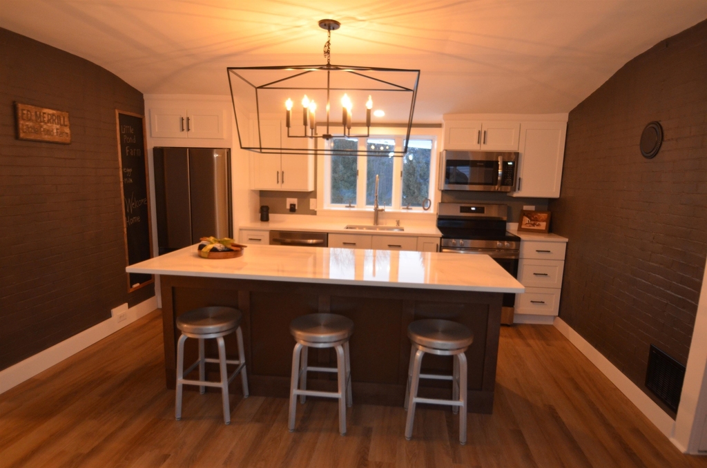 410 Wallace - Photo 4