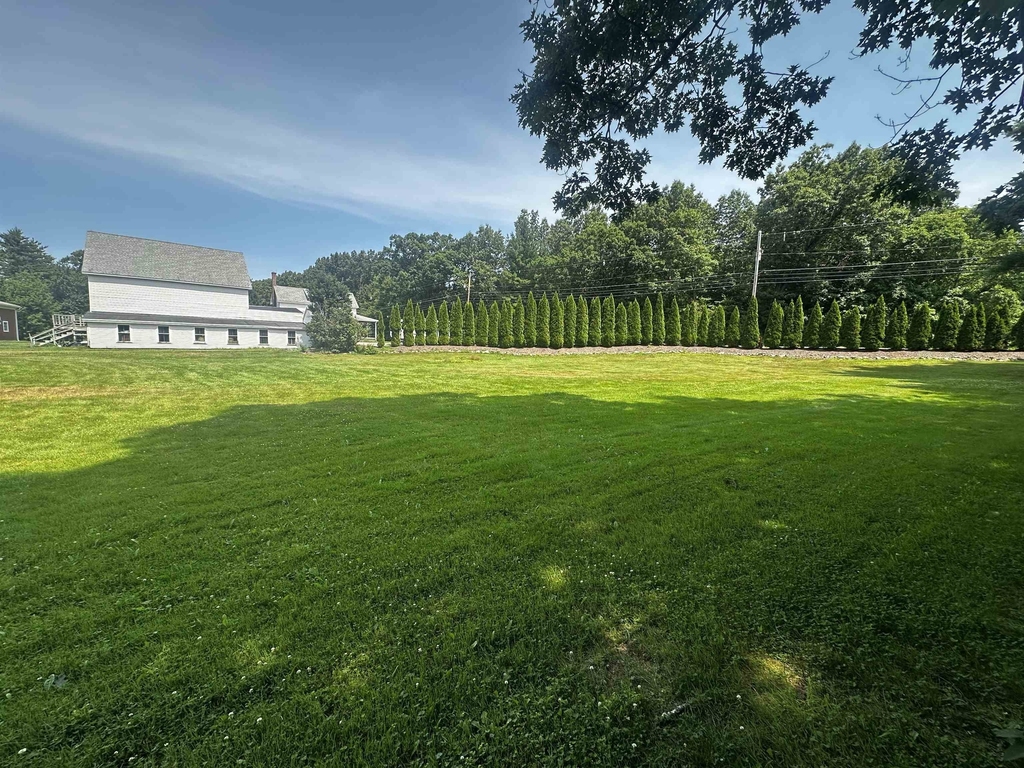 410 Wallace - Photo 2