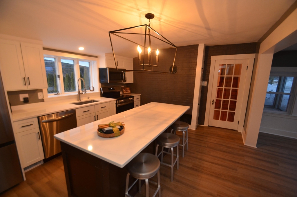 410 Wallace - Photo 5