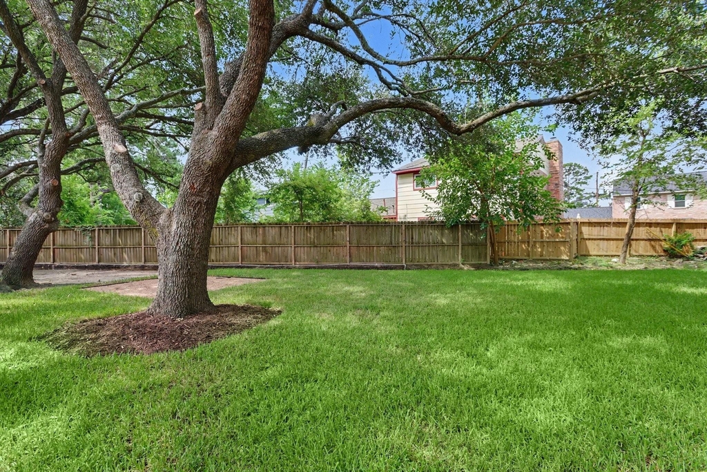 2119 Barr Street - Photo 10
