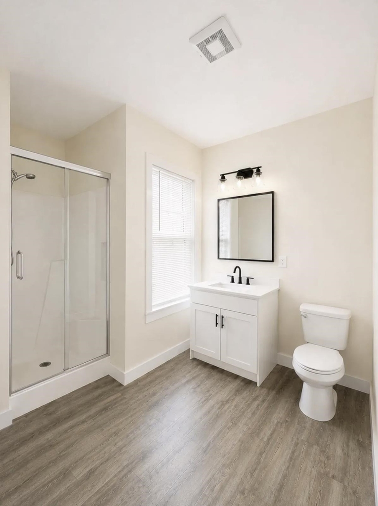 408 Central - Photo 2