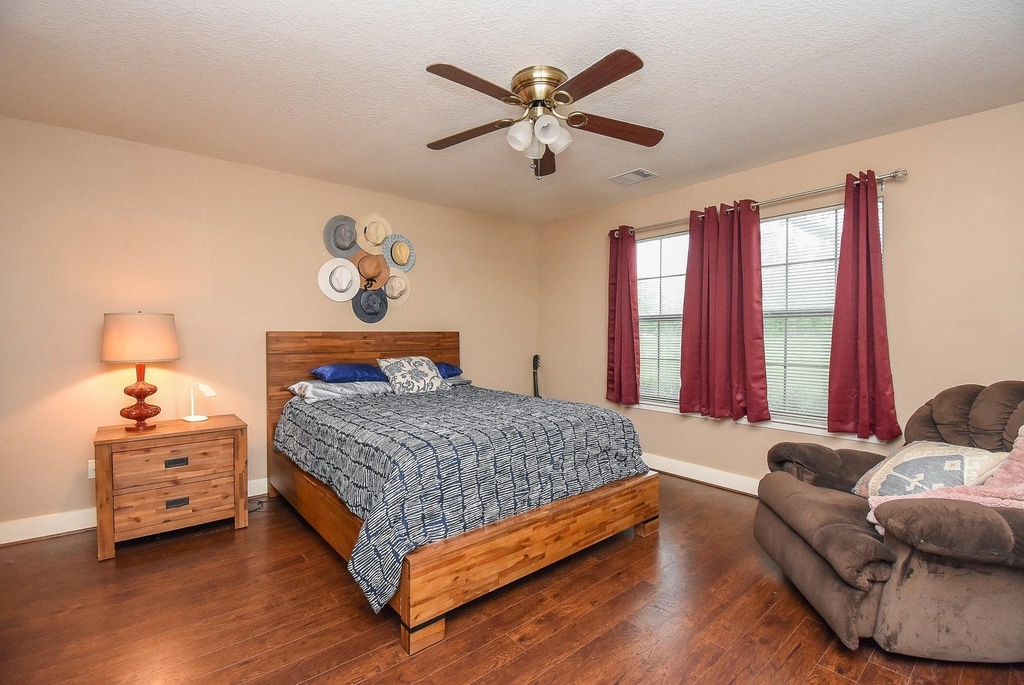 10735 Cobblecreek Way - Photo 13