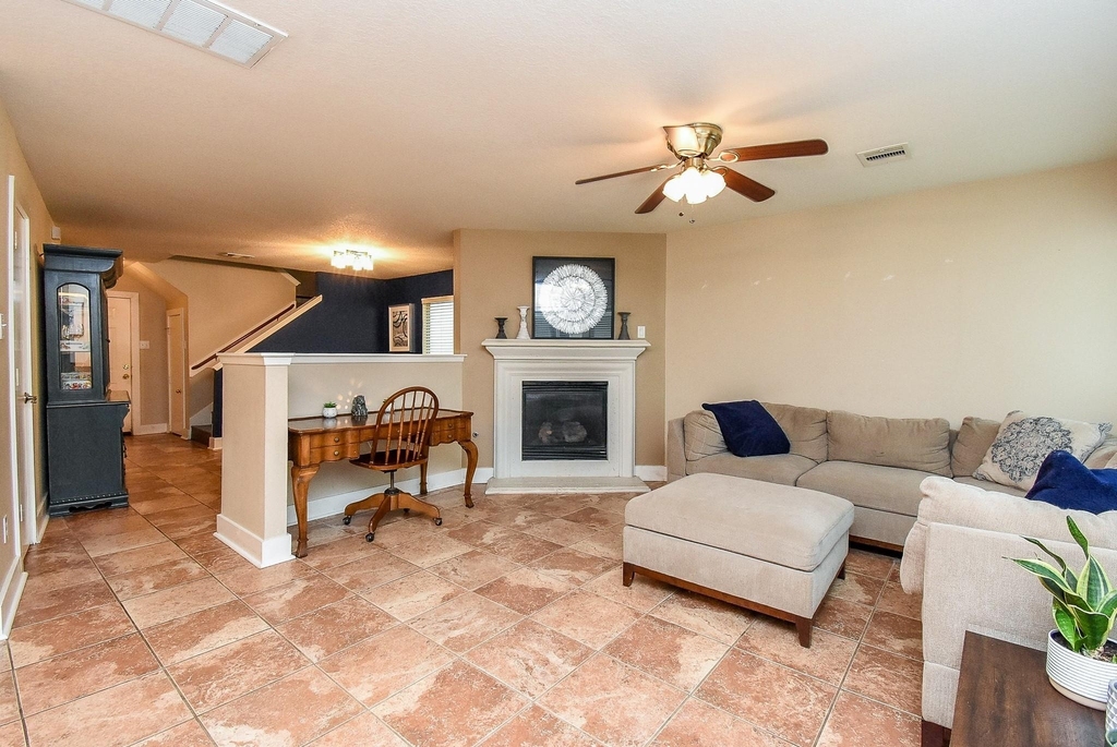 10735 Cobblecreek Way - Photo 7