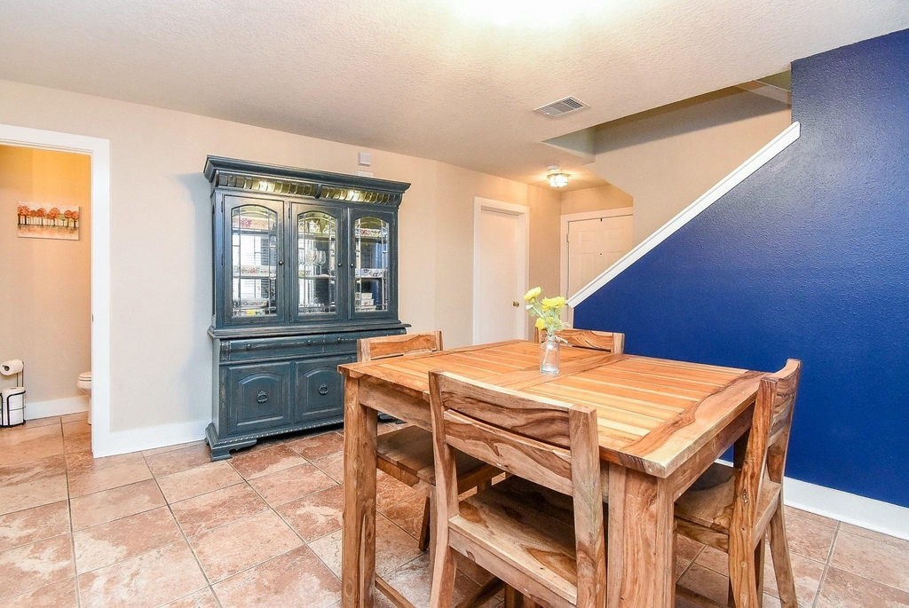 10735 Cobblecreek Way - Photo 3