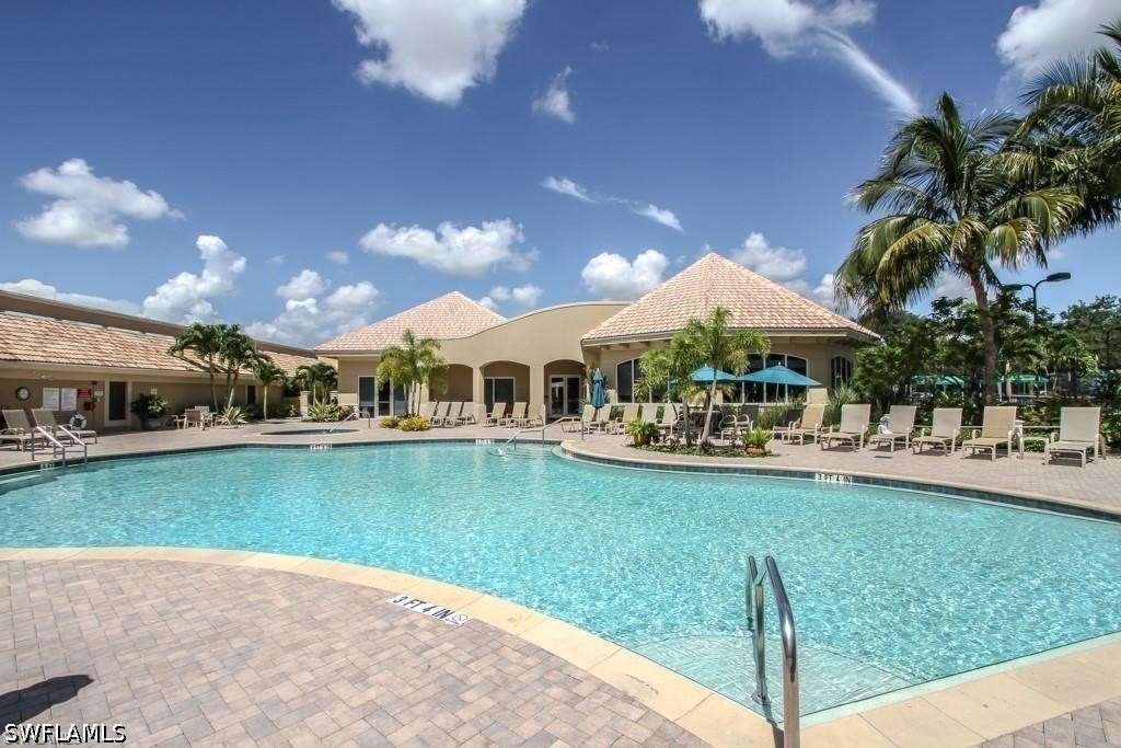 13900 Southampton Drive - Photo 24