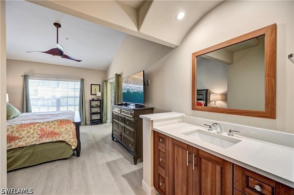 13900 Southampton Drive - Photo 10