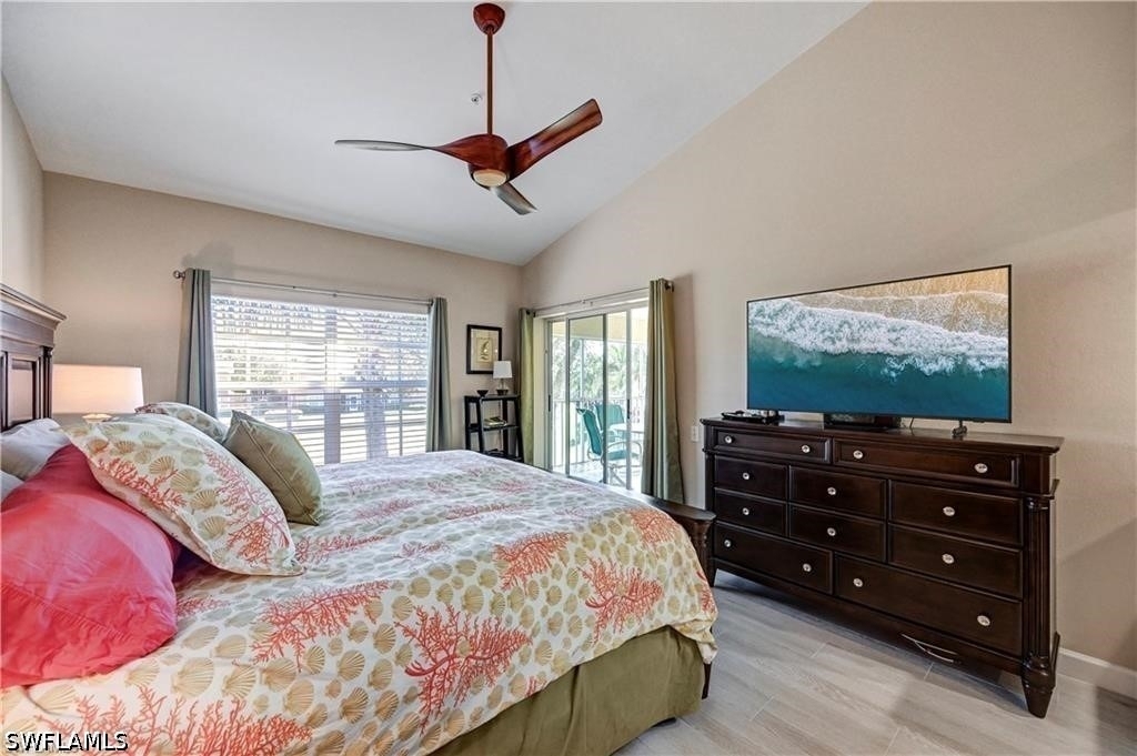 13900 Southampton Drive - Photo 11