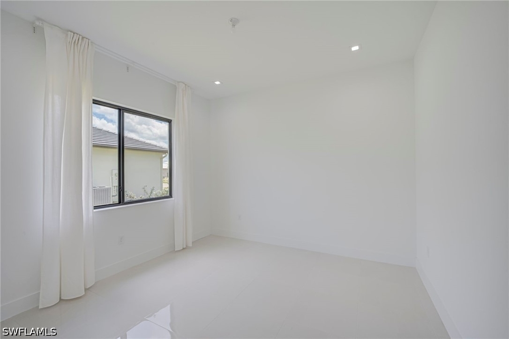 4775 Quercia Drive - Photo 15