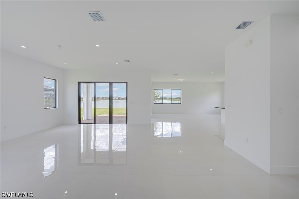 4775 Quercia Drive - Photo 3
