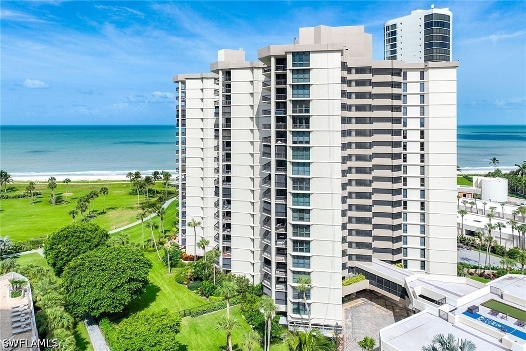 4551 Gulf Shore Boulevard N - Photo 1