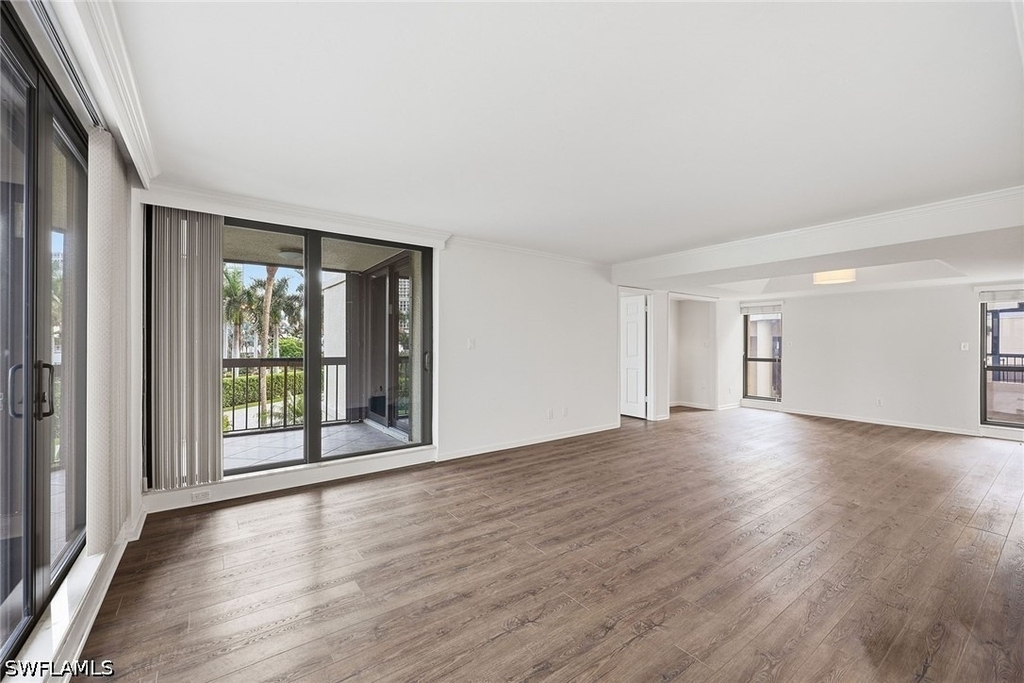 4551 Gulf Shore Boulevard N - Photo 16