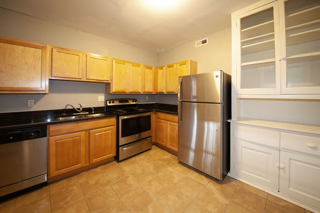 3902-3906 Lindell Boulevard - Photo 10