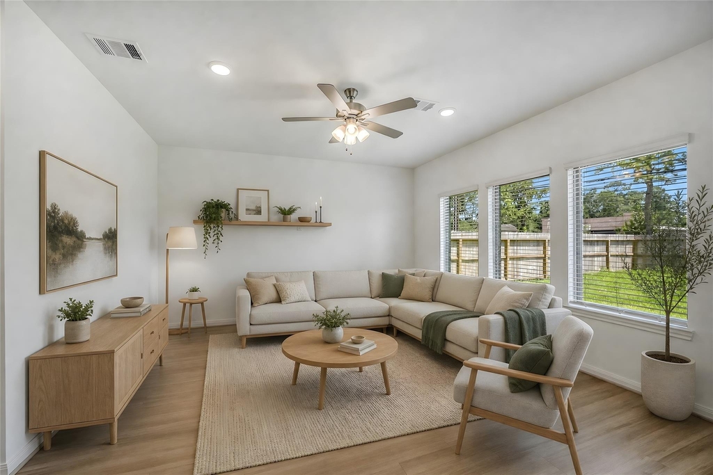 11928 Lakewood West Drive - Photo 3