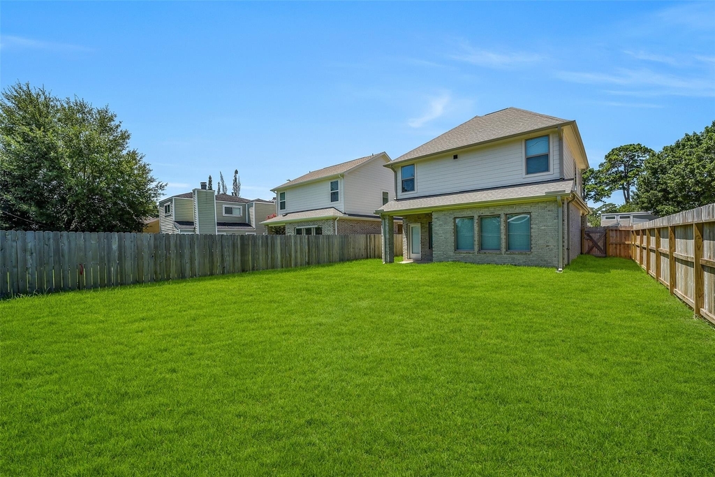 11928 Lakewood West Drive - Photo 22
