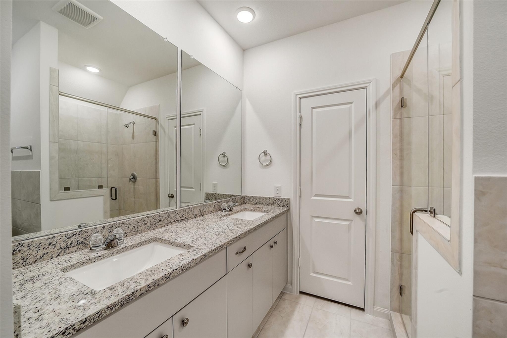 11928 Lakewood West Drive - Photo 12