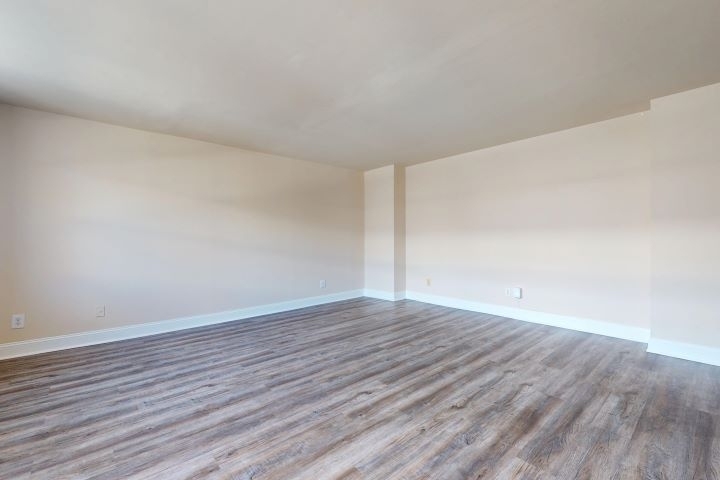 5660 Kingsbury Avenue - Photo 76