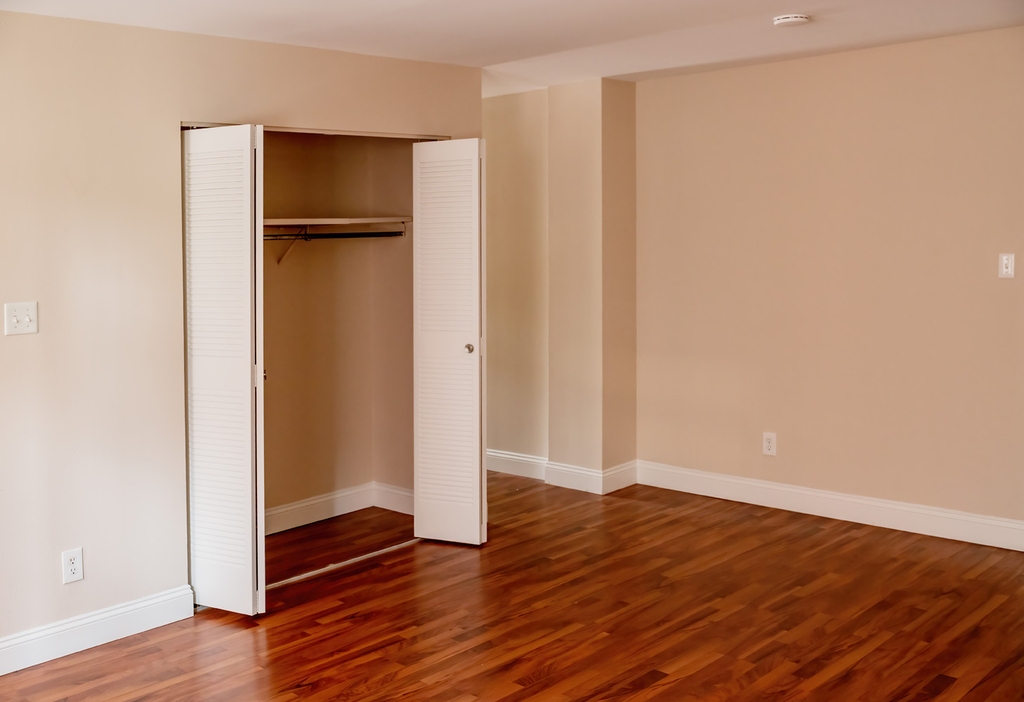 5660 Kingsbury Avenue - Photo 38