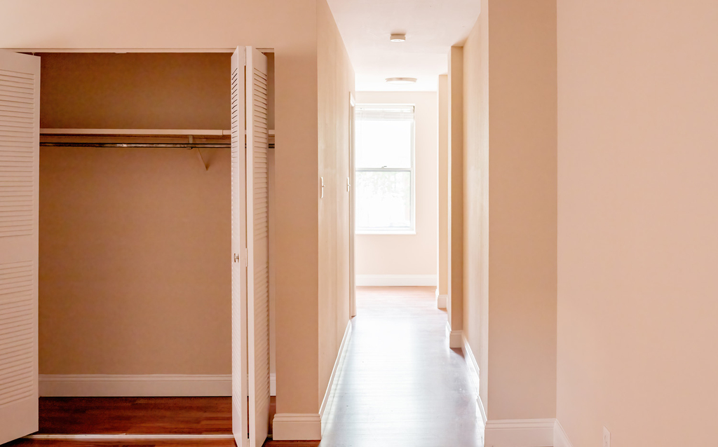 5660 Kingsbury Avenue - Photo 41