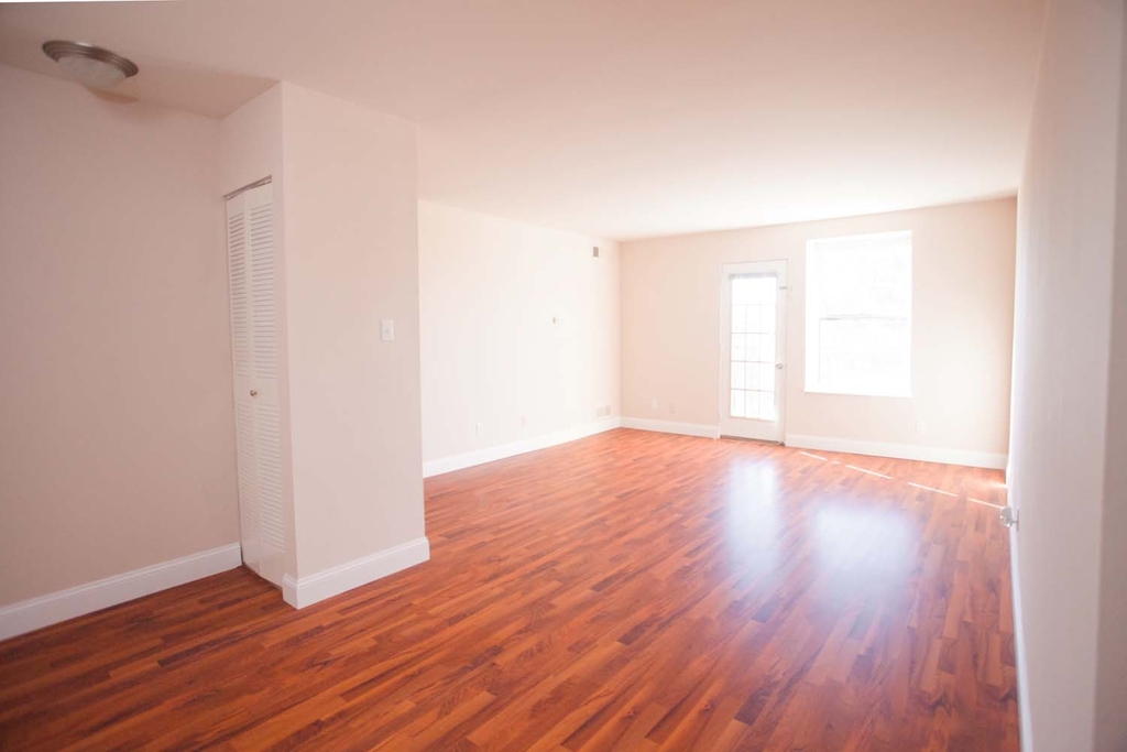 5660 Kingsbury Avenue - Photo 52