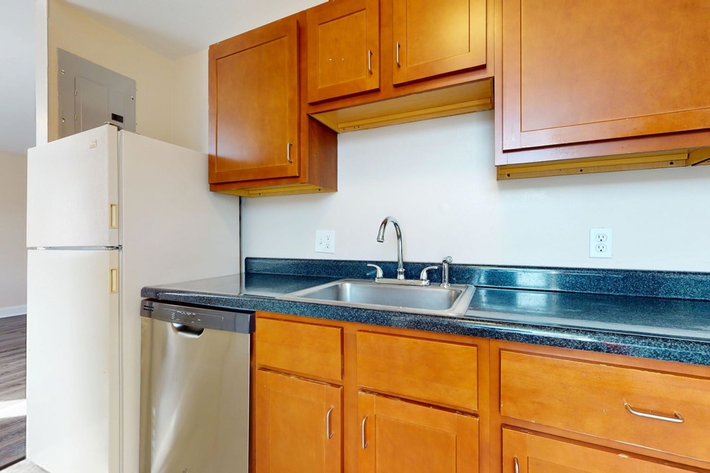 5660 Kingsbury Avenue - Photo 16