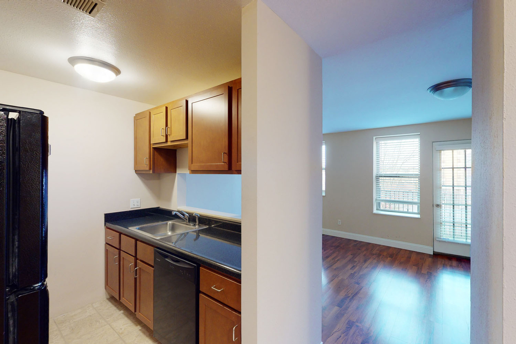 5660 Kingsbury Avenue - Photo 95