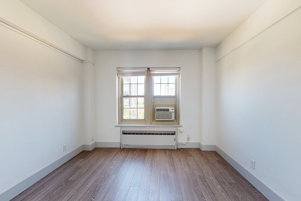 18 South Kingshighway - Photo 52