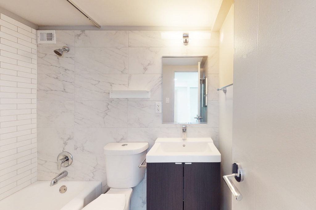 18 South Kingshighway - Photo 421