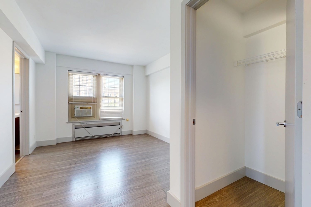 18 South Kingshighway - Photo 385