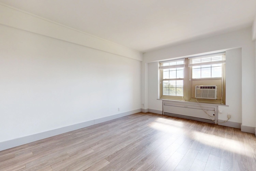 18 South Kingshighway - Photo 239
