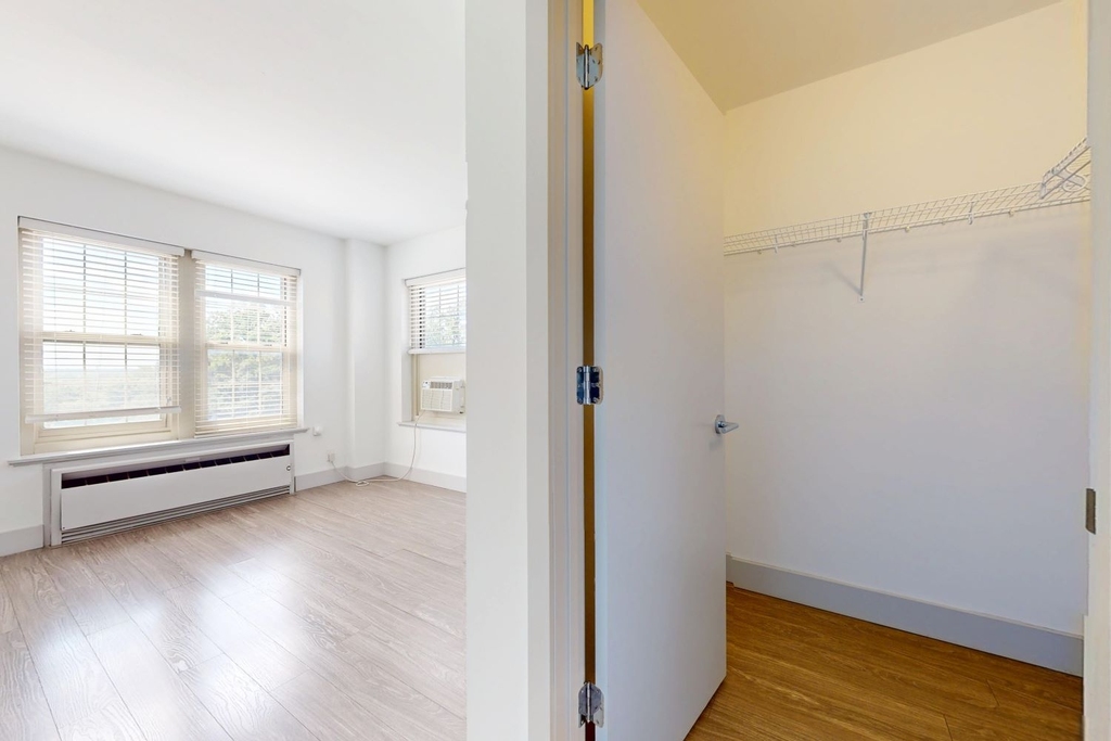 18 South Kingshighway - Photo 382