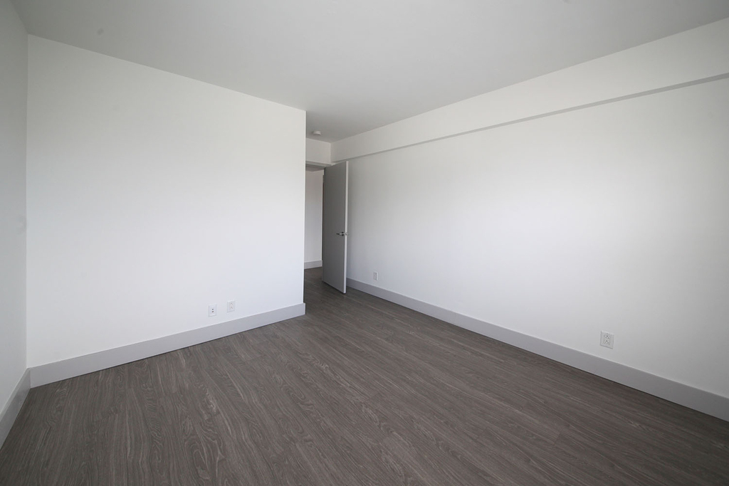 18 South Kingshighway - Photo 340
