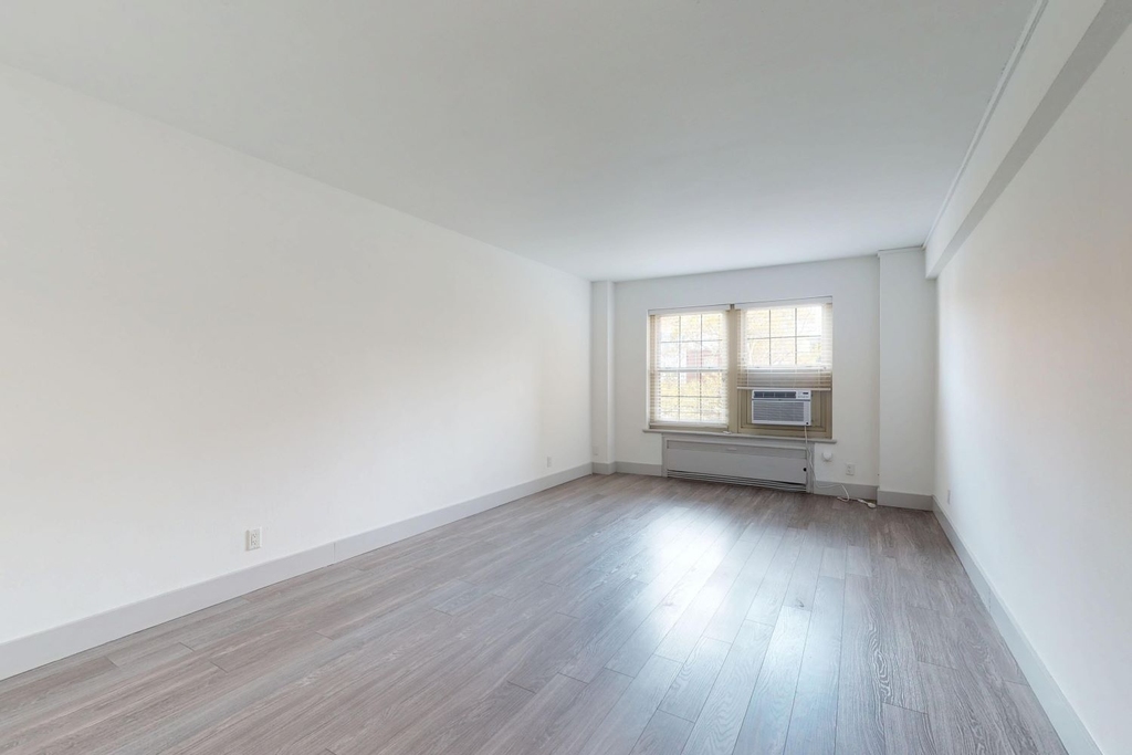 18 South Kingshighway - Photo 67
