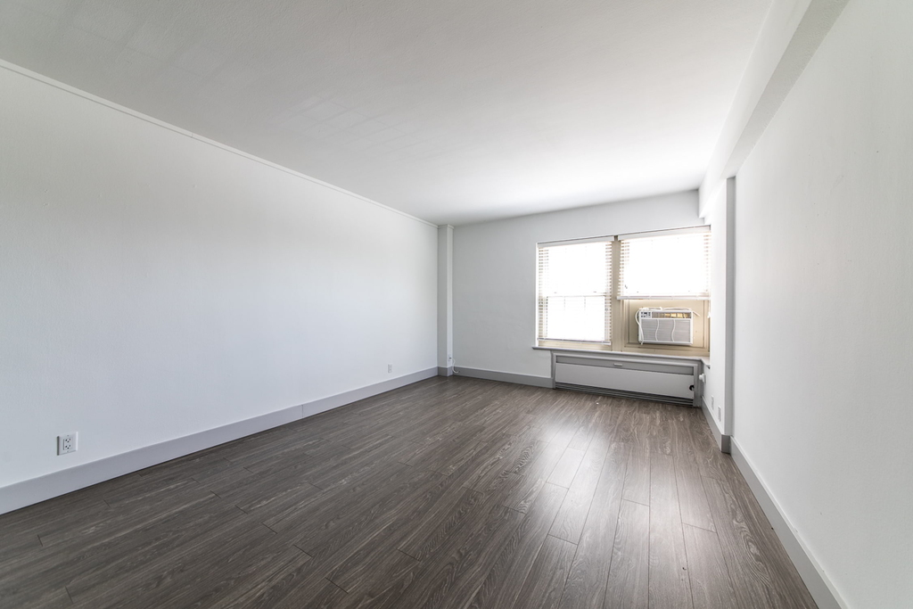 18 South Kingshighway - Photo 88