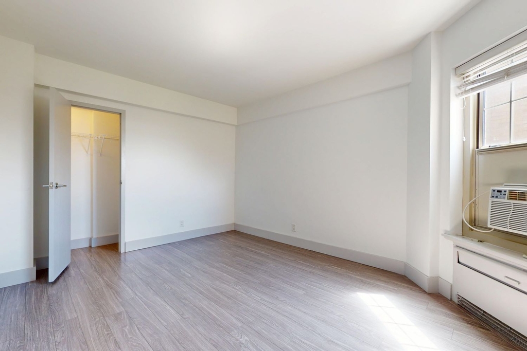 18 South Kingshighway - Photo 379