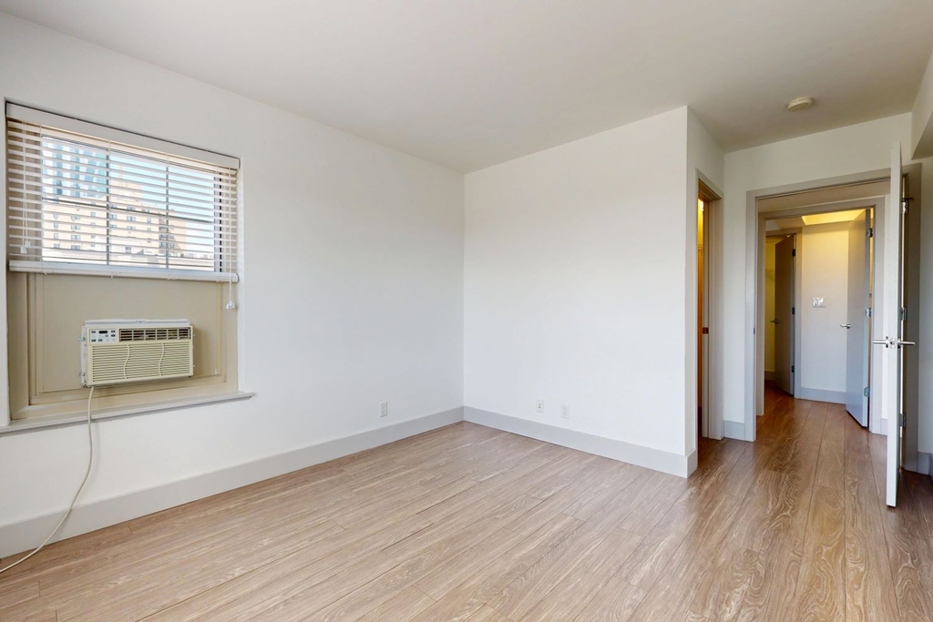 18 South Kingshighway - Photo 383