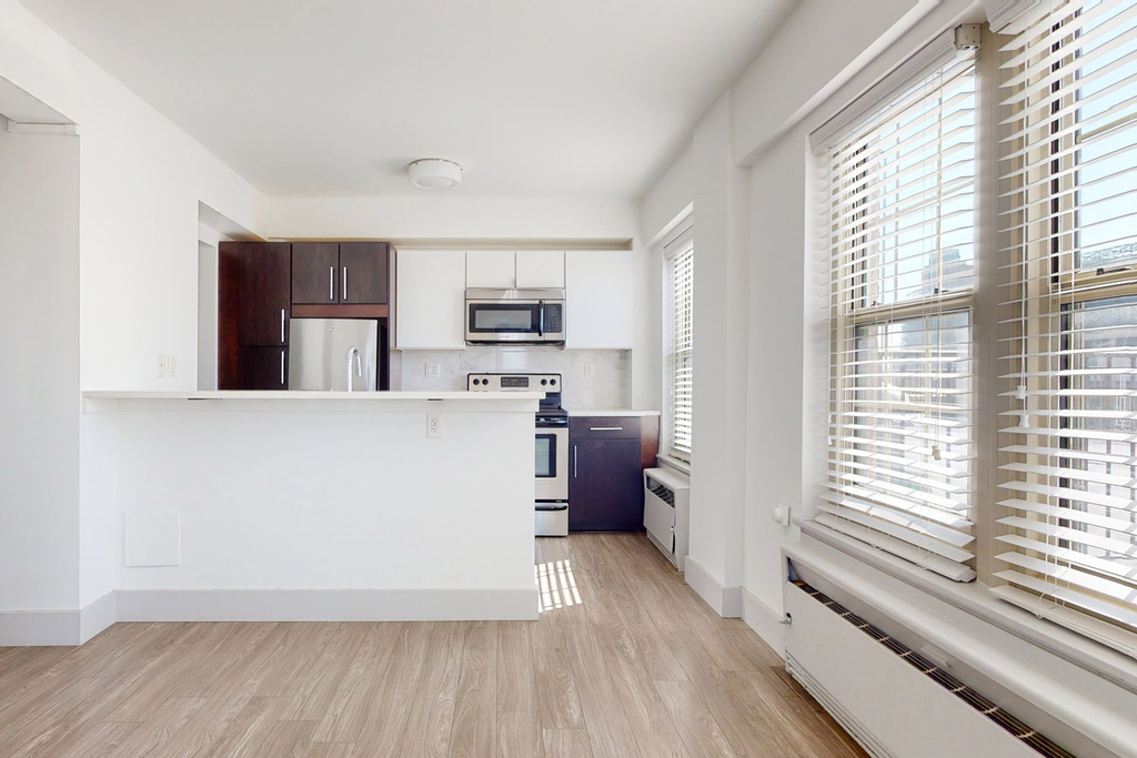 18 South Kingshighway - Photo 181