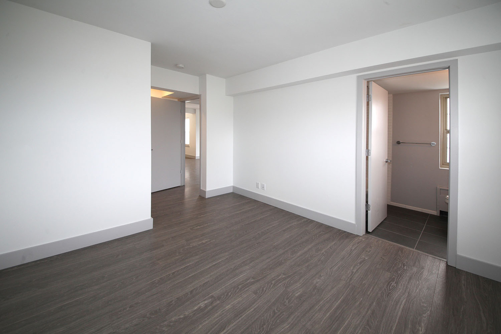 18 South Kingshighway - Photo 411