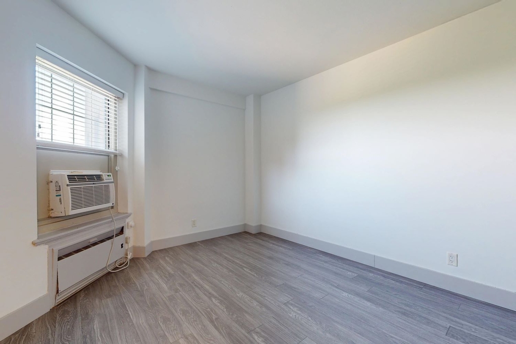 18 South Kingshighway - Photo 99