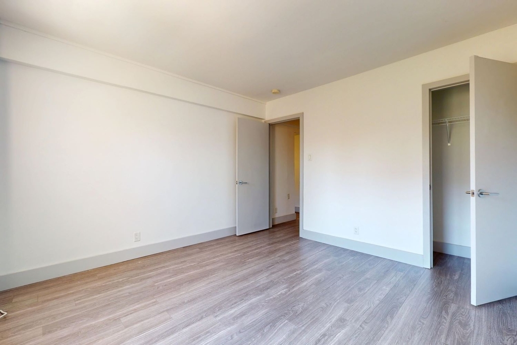 18 South Kingshighway - Photo 206