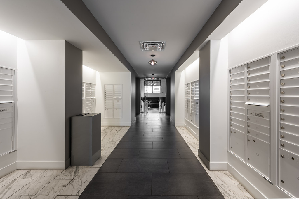 18 South Kingshighway - Photo 15