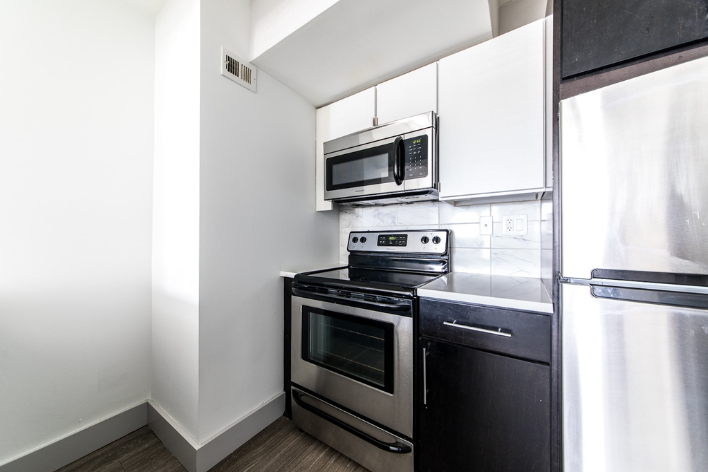18 South Kingshighway - Photo 81